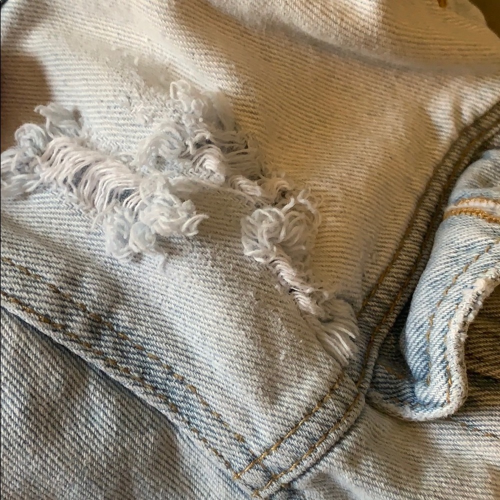 Jean jacket! - Picture 6 of 8